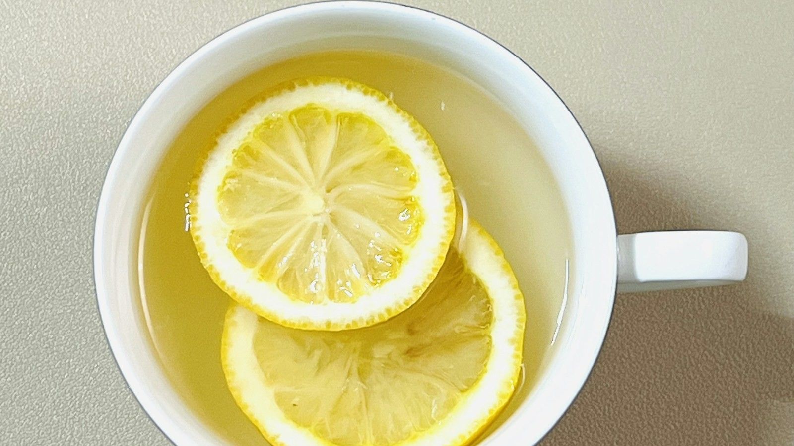 7 Home Remedies That Calm a Sore Throat Better Than Another Cough Drop Marathon